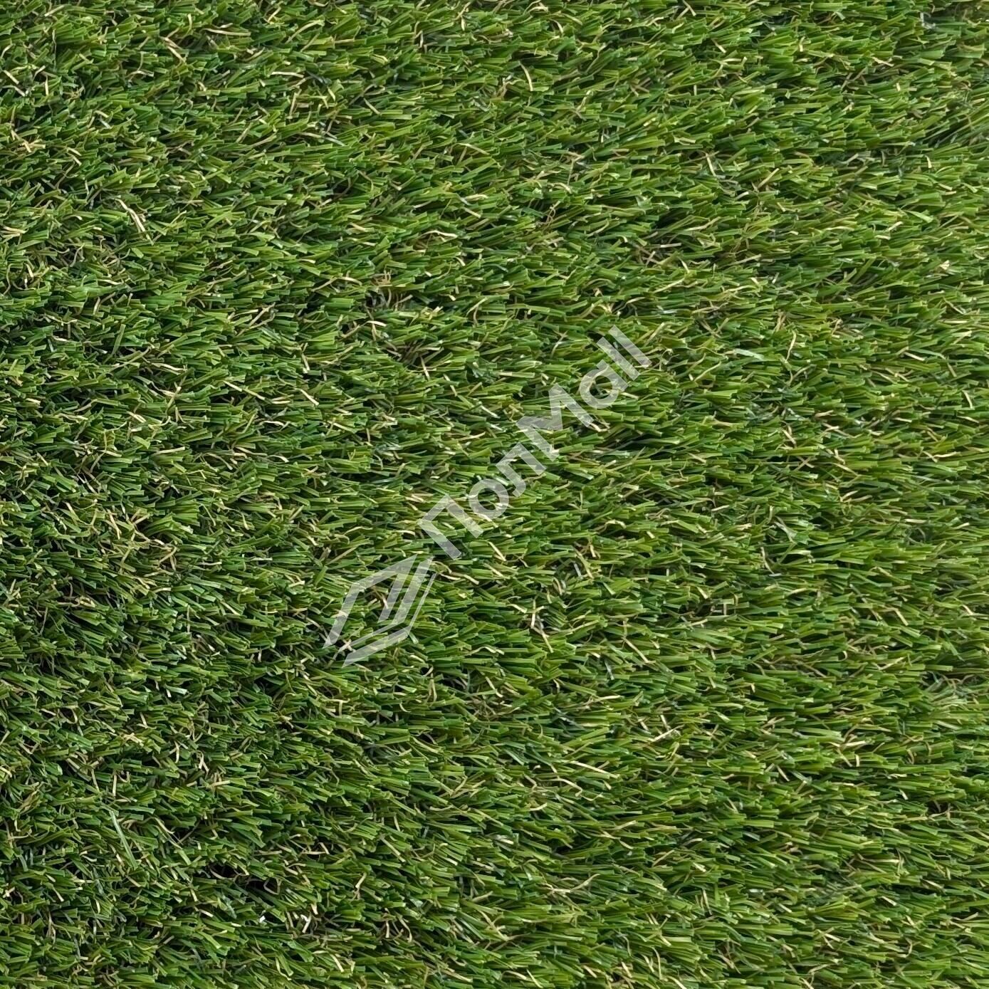 Искусственная трава на дачу, возле бассейна или во дворе: как не ошибиться с высотой ворса и плотностью