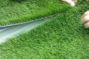 Правила выбора клея для искусственной травы фото